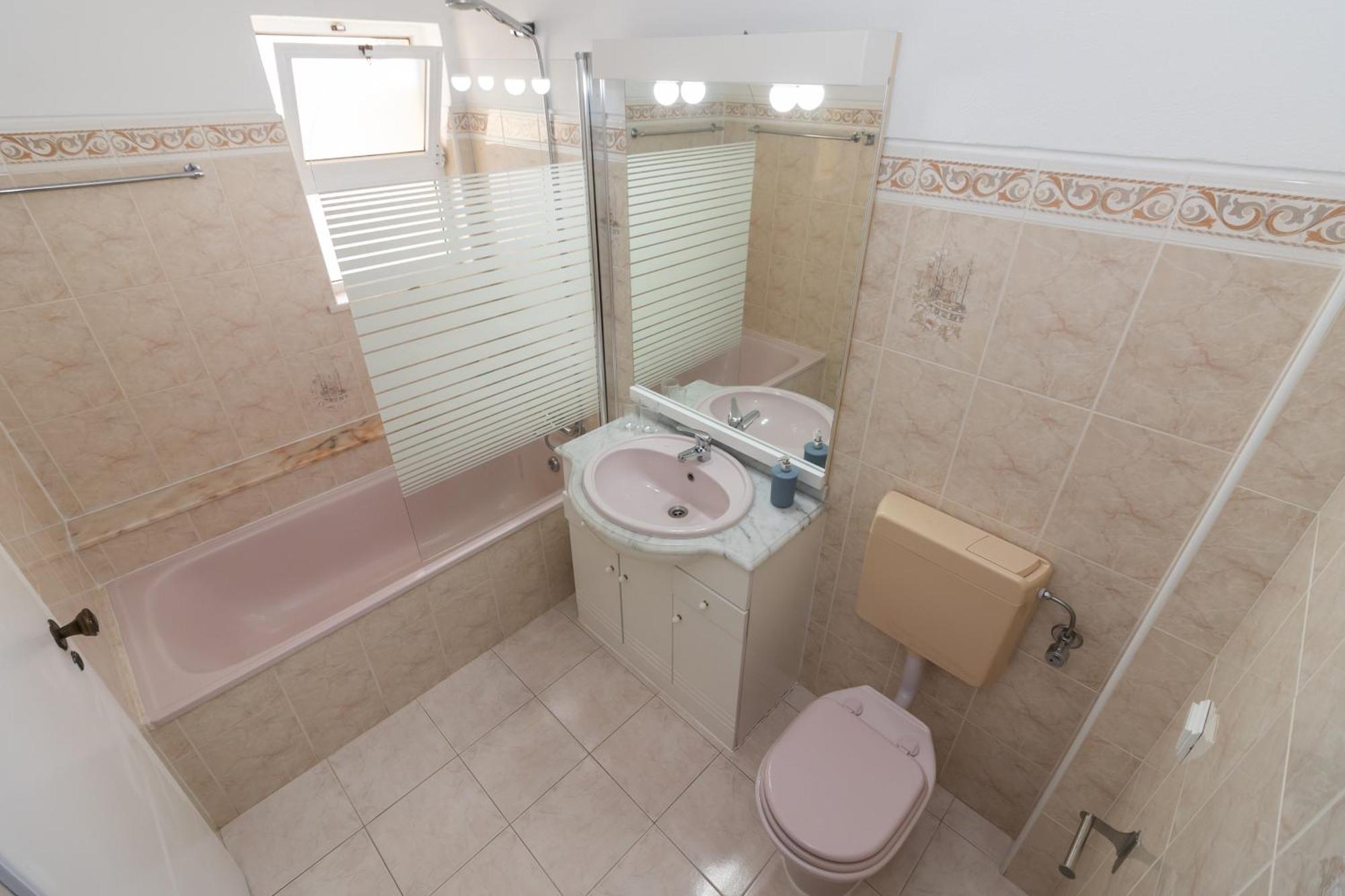 Bb Dona Ana Bed & Breakfast Lagos Exterior foto